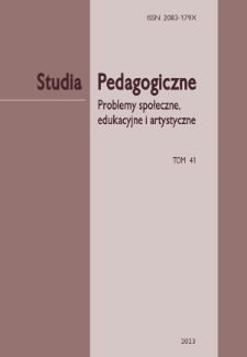 Szkoły tworzone przez Urszulę Ledóchowską (1865–1939) na terenie Polski w latach dwudziestych XX wieku jako odpowiedź na potrzeby edukacyjne